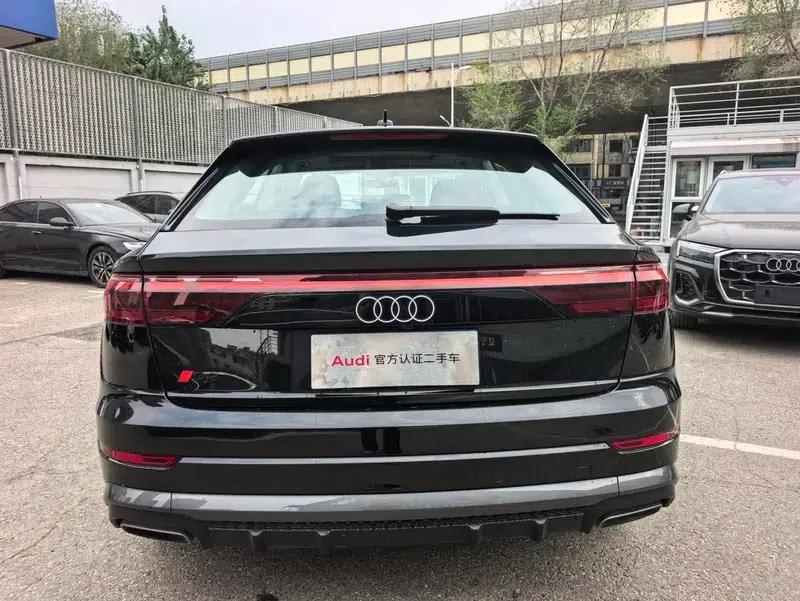 Audi Q8 2024 55 TFSI Luxury Dynamic — миниатюра 4