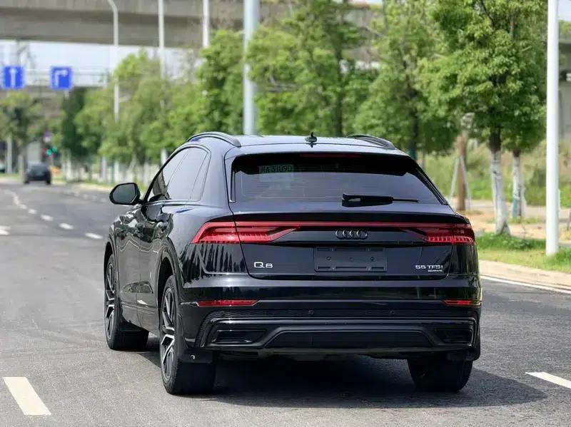 Audi Q8 2019 55 TFSI Dynamic Edition — миниатюра 4