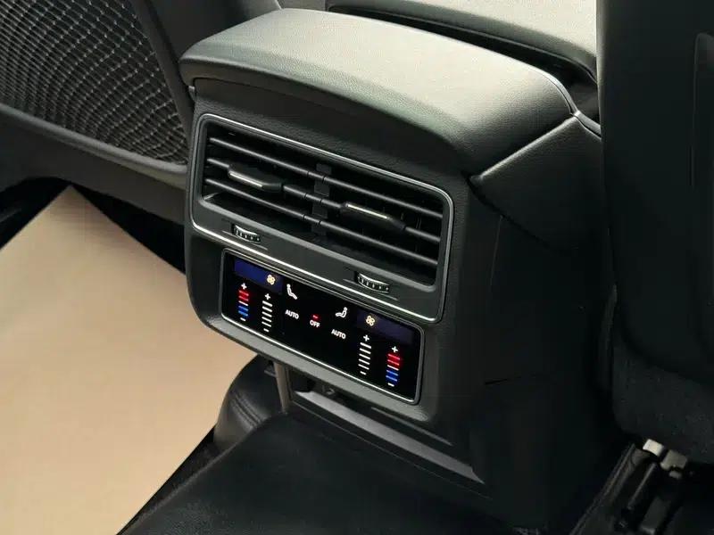 Audi Q8 2022 55 TFSI Luxury Dynamic — миниатюра 11