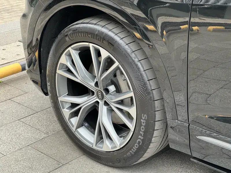 Audi Q8 2022 55 TFSI Luxury Dynamic — миниатюра 10