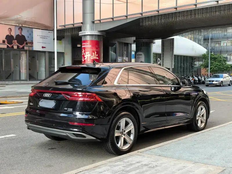 Audi Q8 2022 45 TFSI Luxury Dynamic — миниатюра 7