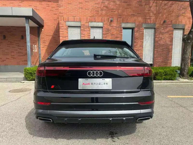 Audi Q8 2024 55 TFSI Luxury Dynamic — миниатюра 3