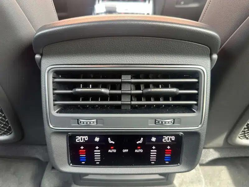 Audi Q8 2024 55 TFSI Luxury Dynamic — миниатюра 10