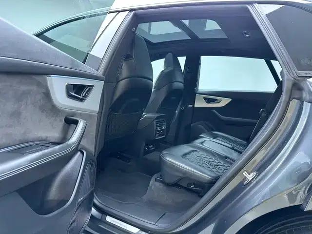 Audi Q8 2019 55 TFSI Supreme Limited Edition — миниатюра 18