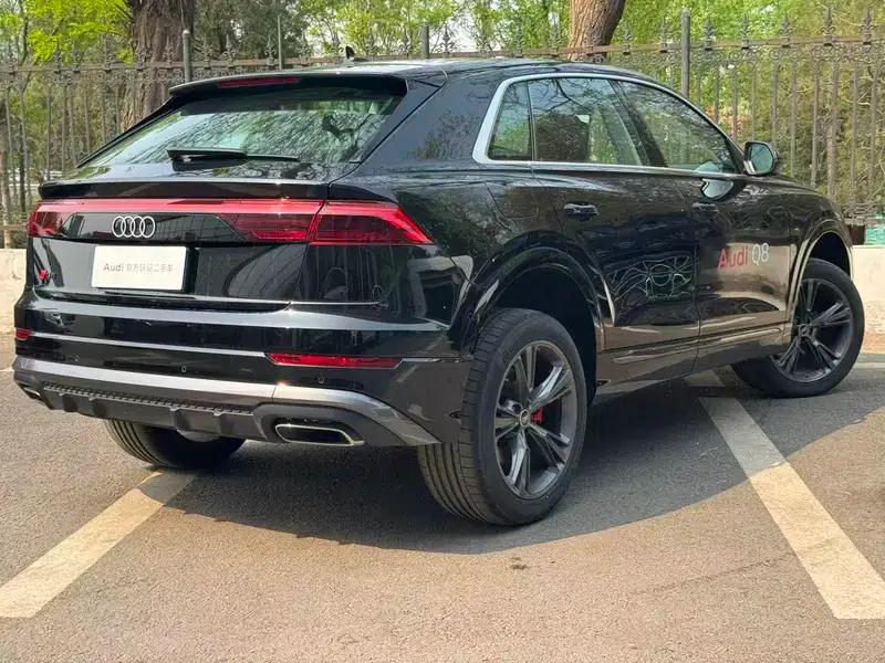 Audi Q8 2024 55 TFSI Luxury Dynamic — миниатюра 4