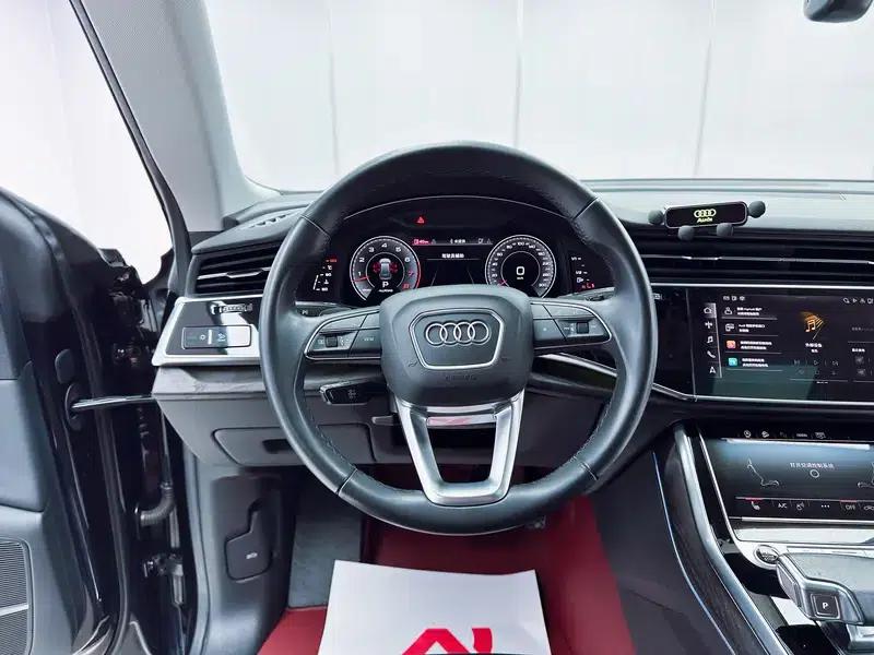 Audi Q8 2019 55 TFSI Luxury Dynamic — миниатюра 18