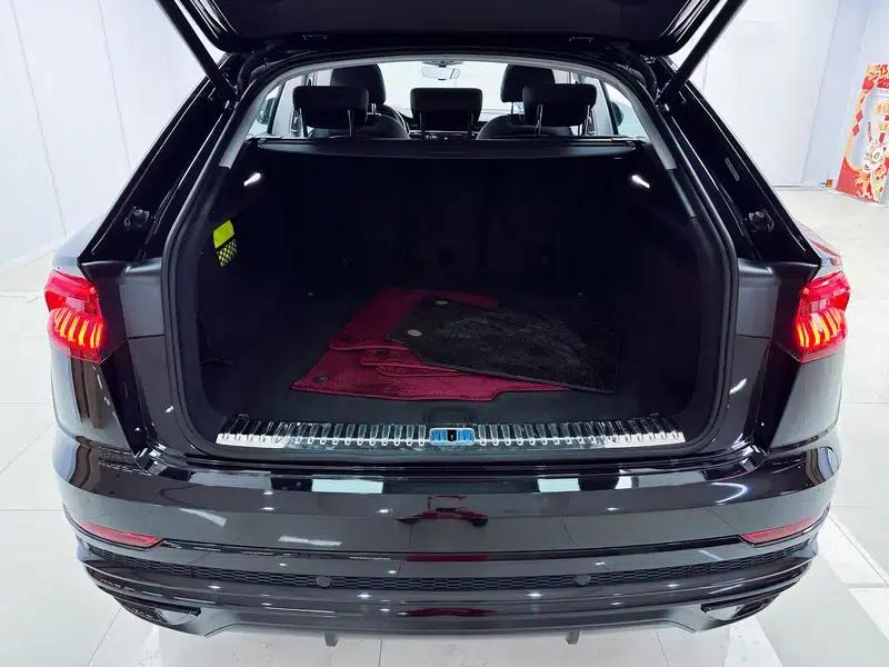 Audi Q8 2019 55 TFSI Luxury Dynamic — миниатюра 24