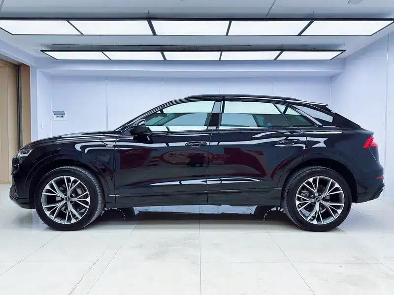 Audi Q8 2019 55 TFSI Luxury Dynamic — миниатюра 4