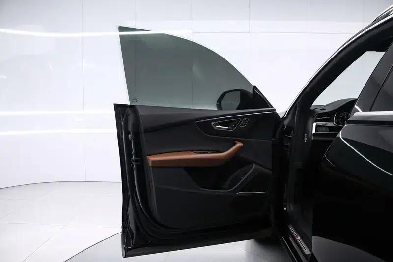 Audi Q8 2019 3.0T Automatic AWD 5-seater Parallel Import — миниатюра 16