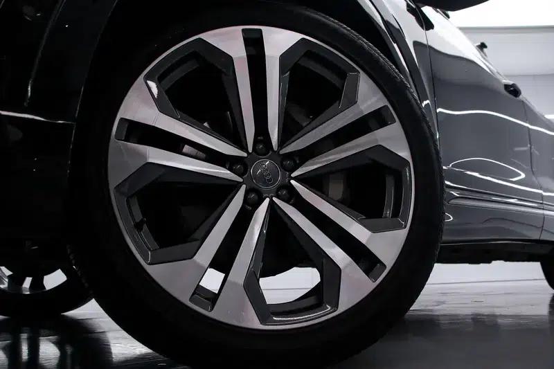 Audi Q8 2019 3.0T Automatic AWD 5-seater Parallel Import — миниатюра 7
