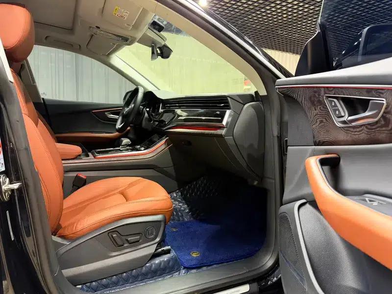 Audi Q8 2019 55 TFSI Luxury Dynamic — миниатюра 16
