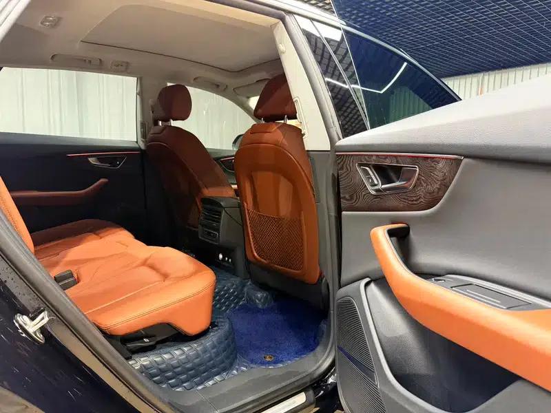 Audi Q8 2019 55 TFSI Luxury Dynamic — миниатюра 18