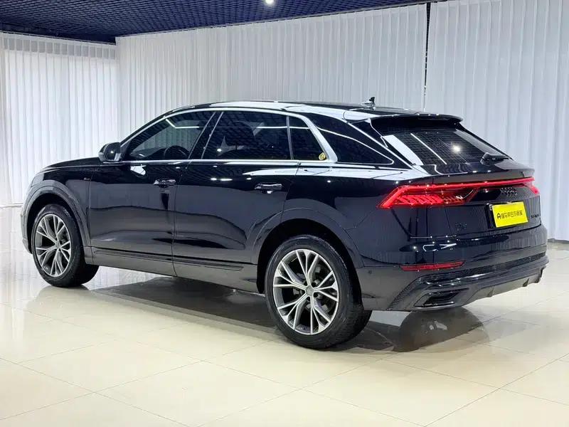 Audi Q8 2019 55 TFSI Luxury Dynamic — миниатюра 4