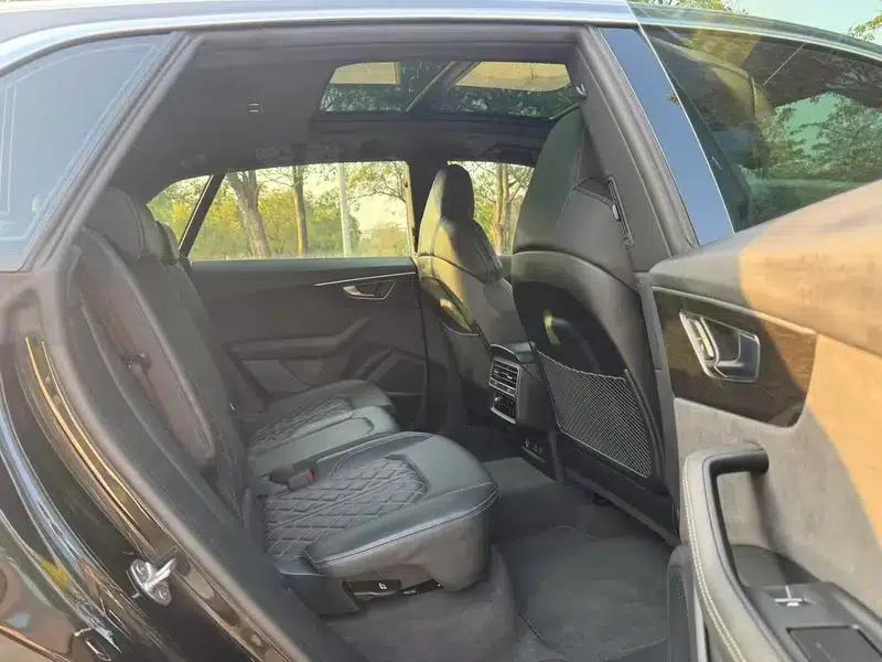Audi Q8 2023 55 TFSI Premium Dynamic Edition — миниатюра 8