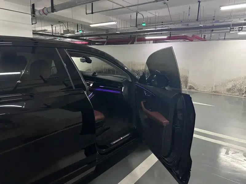 Audi Q8 2021 55 TFSI Premium Dynamic Edition — миниатюра 14