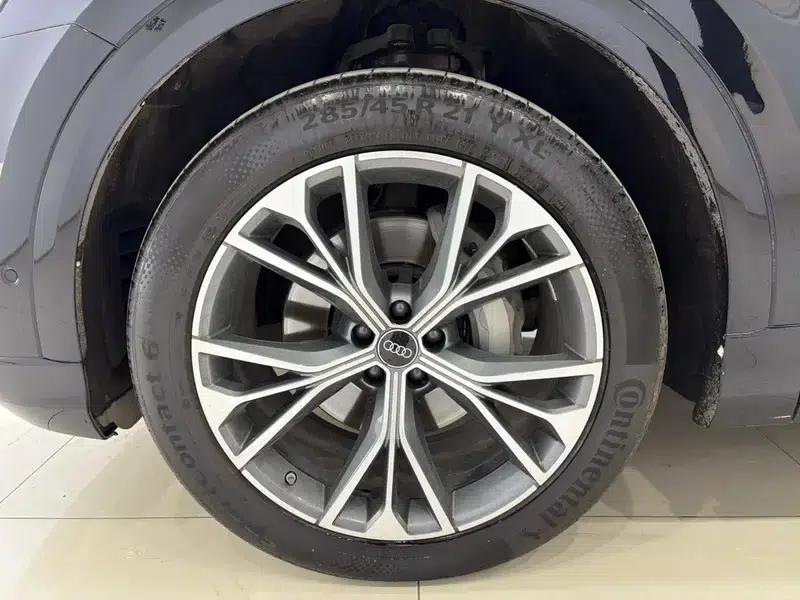 Audi Q8 2023 55 TFSI Luxury Dynamic — миниатюра 12