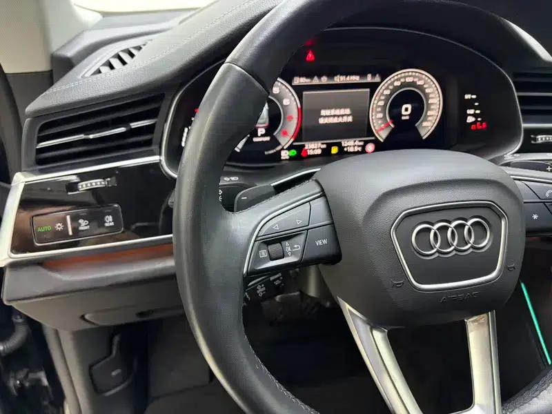 Audi Q8 2023 55 TFSI Luxury Dynamic — миниатюра 19