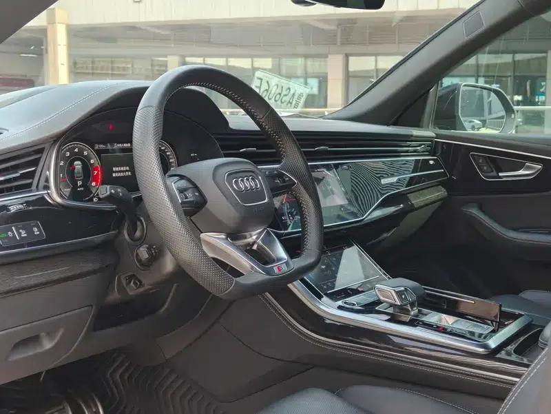 Audi Q8 2021 55 TFSI Premium Dynamic Edition — миниатюра 10