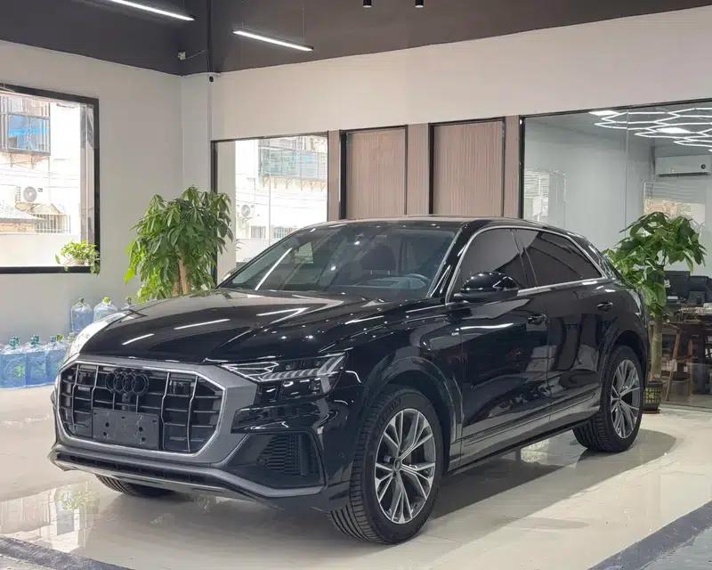 Audi Q8 2024 55 TFSI Luxury Dynamic — миниатюра 1