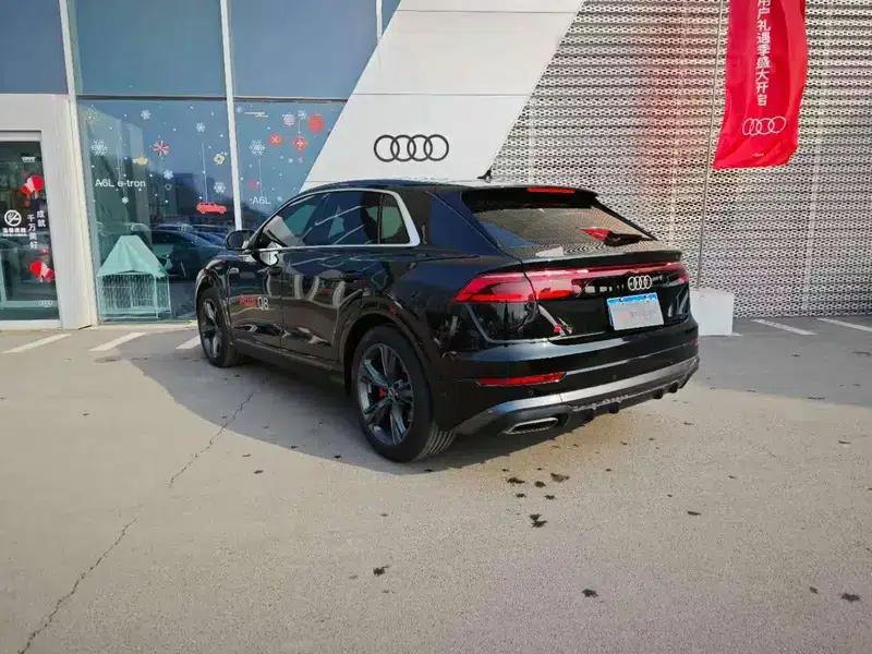 Audi Q8 2024 55 TFSI Luxury Dynamic — миниатюра 5