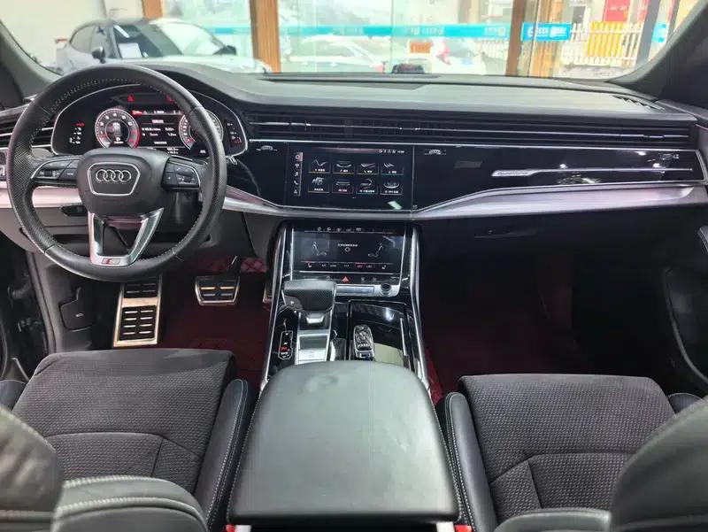 Audi Q8 2019 55 TFSI Dynamic Edition — миниатюра 12