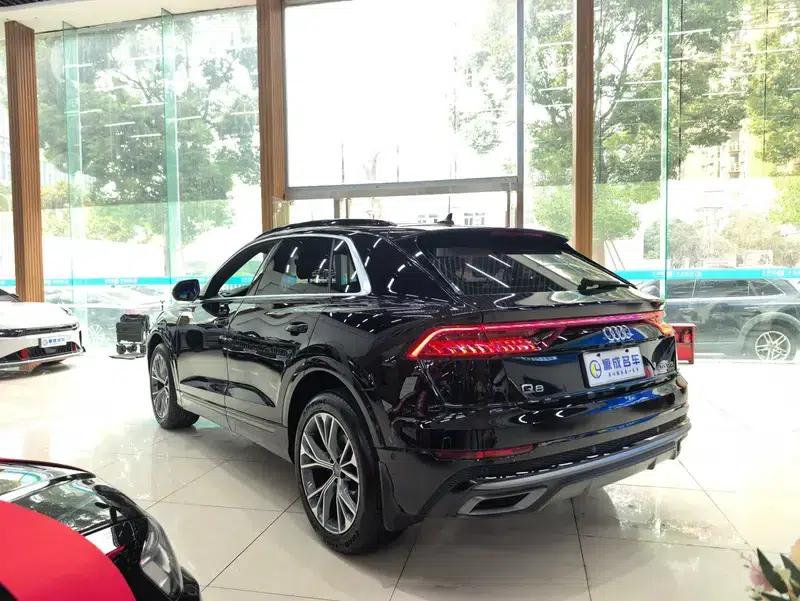 Audi Q8 2019 55 TFSI Dynamic Edition — миниатюра 4