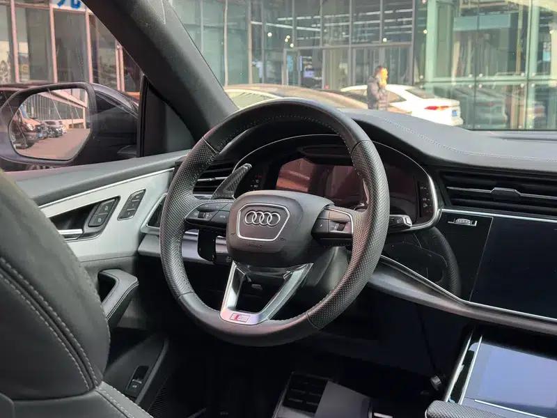 Audi Q8 2019 55 TFSI Dynamic Edition — миниатюра 13