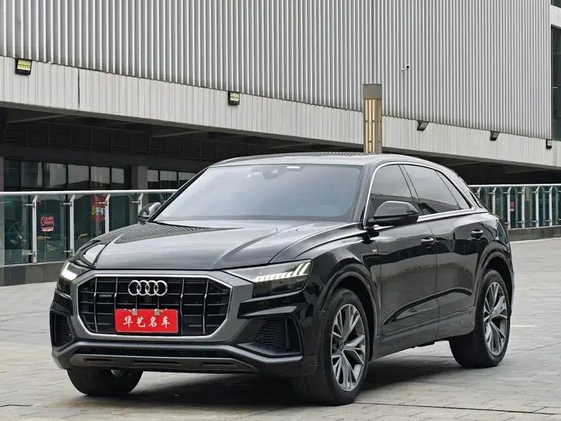 Audi Q8 2022 55 TFSI Luxury Dynamic — миниатюра 1