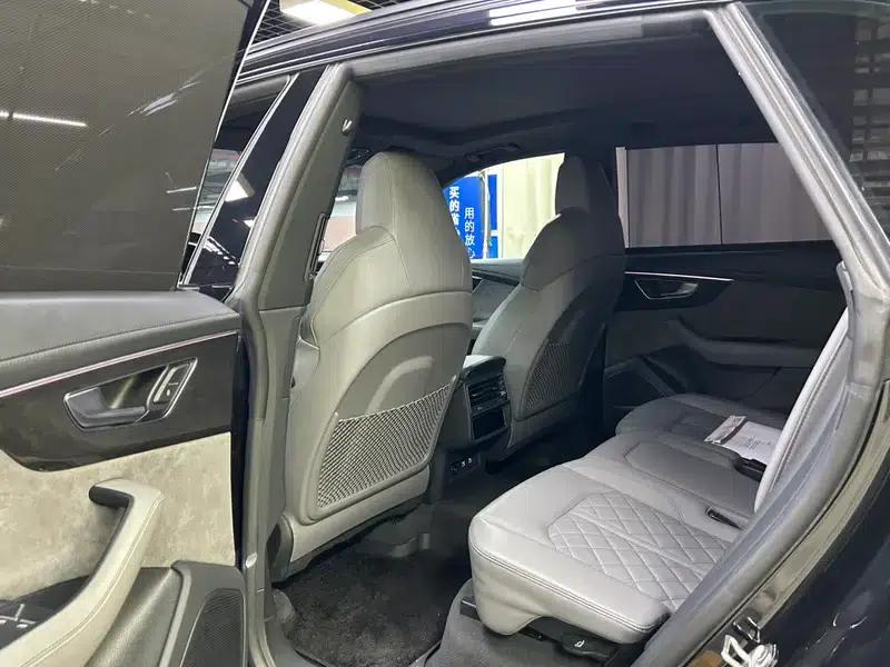 Audi Q8 2021 55 TFSI Premium Dynamic Edition — миниатюра 29