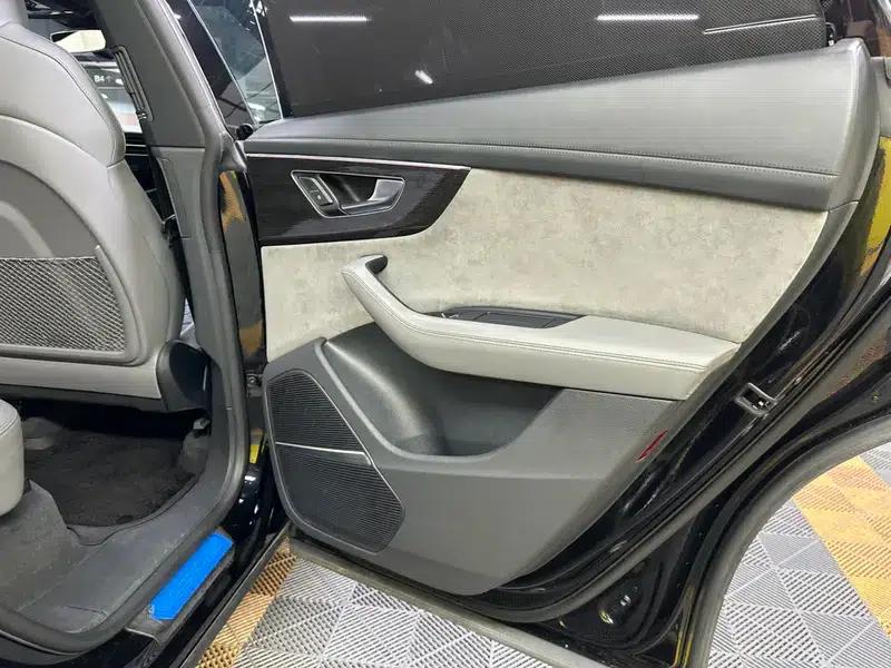 Audi Q8 2021 55 TFSI Premium Dynamic Edition — миниатюра 31