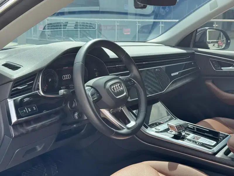 Audi Q8 2021 55 TFSI Luxury Dynamic — миниатюра 18