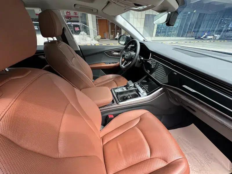 Audi Q8 2021 55 TFSI Luxury Dynamic — миниатюра 19