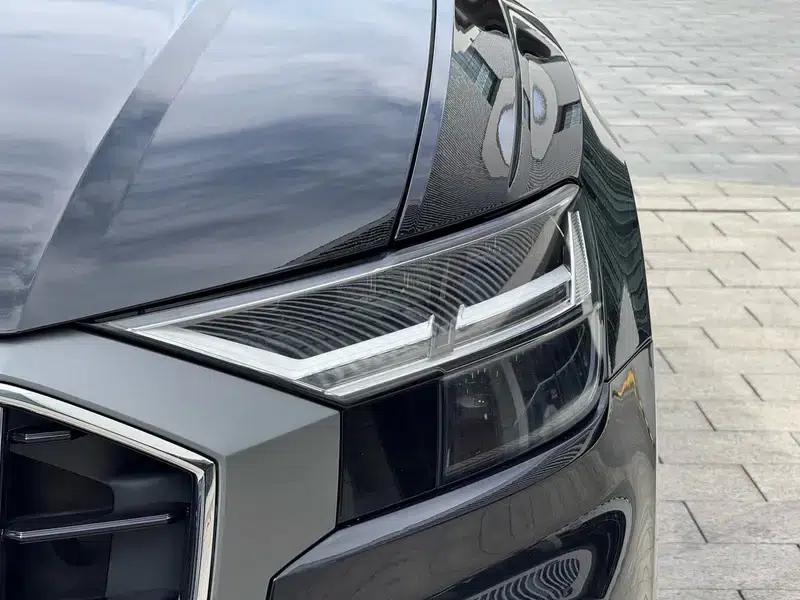 Audi Q8 2021 55 TFSI Luxury Dynamic — миниатюра 8