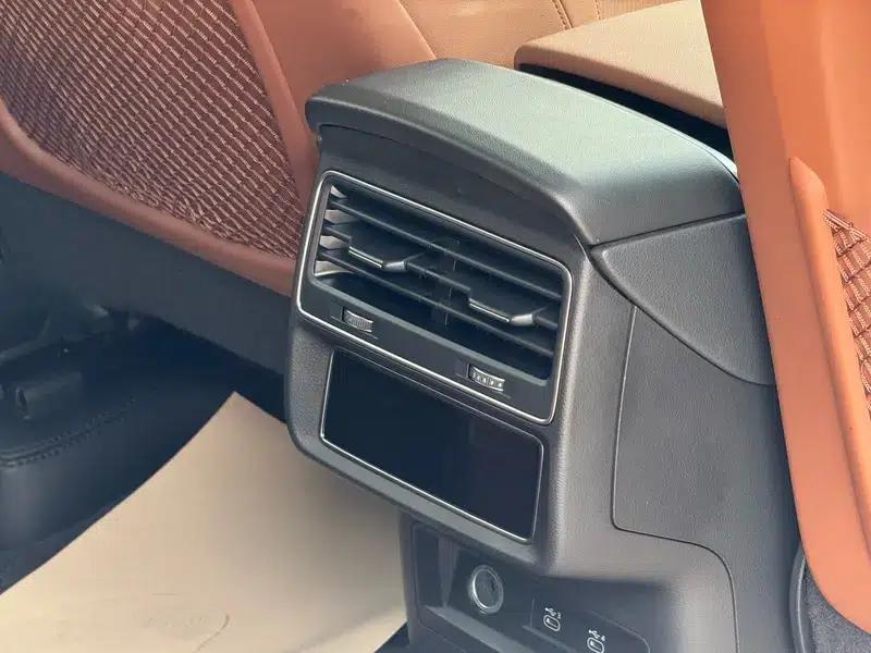 Audi Q8 2021 55 TFSI Luxury Dynamic — миниатюра 10