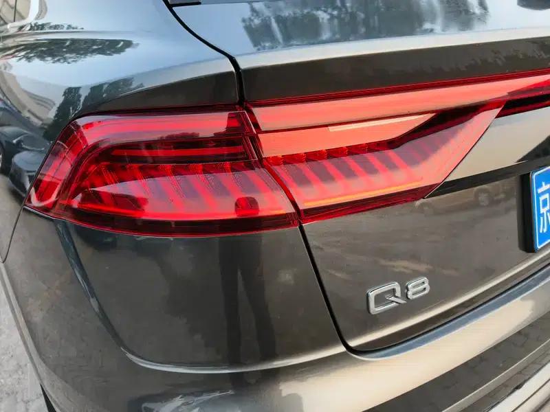 Audi Q8 2019 55 TFSI Luxury Dynamic — миниатюра 8