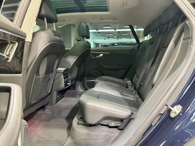 Audi Q8 2023 55 TFSI Luxury Dynamic — миниатюра 24