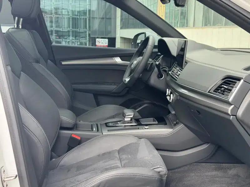 Audi Q5L Sportback 2021 40 TFSI Luxury — миниатюра 12
