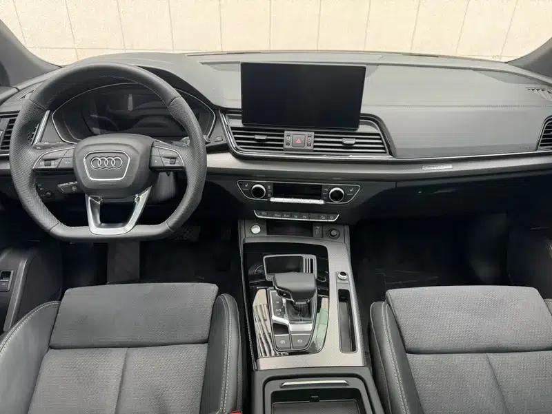Audi Q5L Sportback 2021 40 TFSI Luxury — миниатюра 9