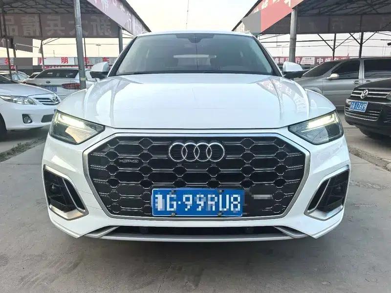 Audi Q5L Sportback 2022 Facelift 40 TFSI Luxury — миниатюра 2