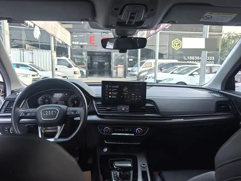 Audi Q5L Sportback 2022 Facelift 40 TFSI Luxury — миниатюра 8