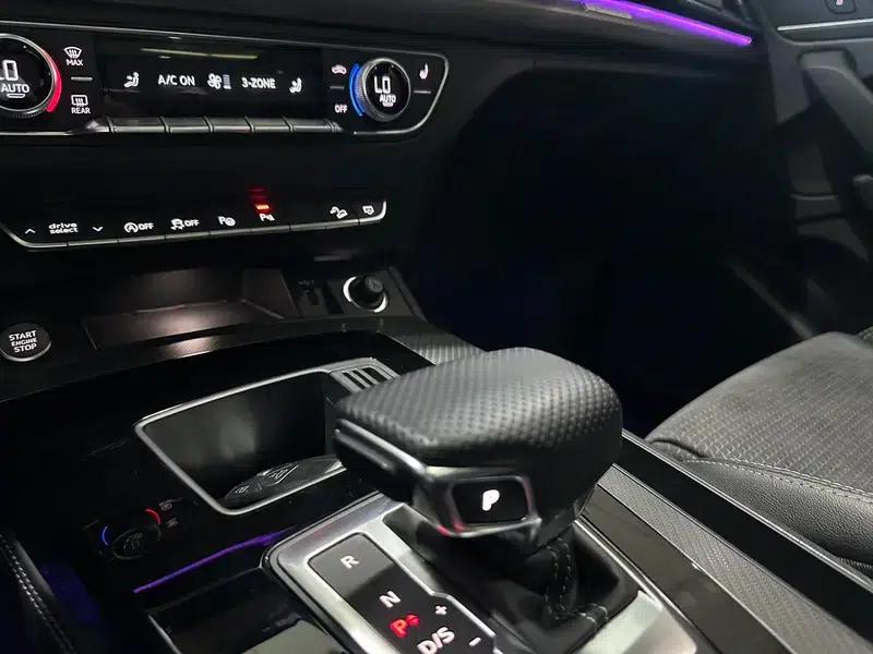 Audi Q5L Sportback 2021 40 TFSI Luxury — миниатюра 14