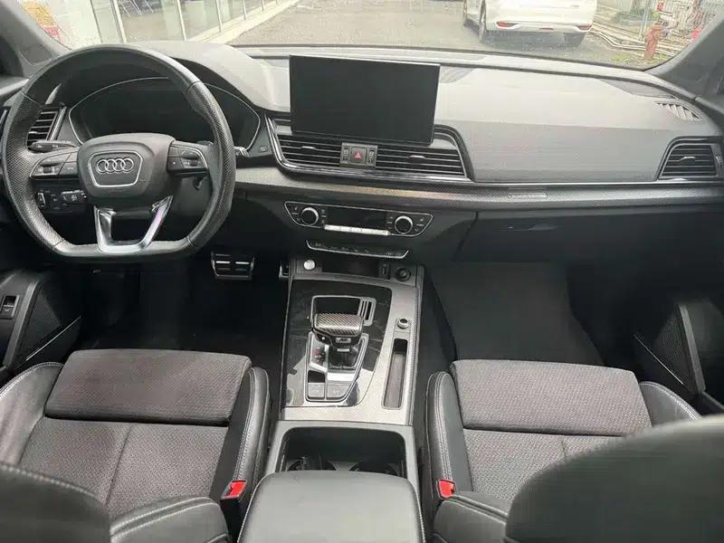 Audi Q5L Sportback 2021 40 TFSI Launch Special Edition — миниатюра 12
