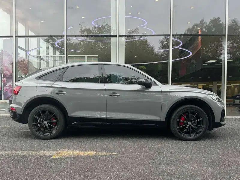 Audi Q5L Sportback 2021 40 TFSI Launch Special Edition — миниатюра 7
