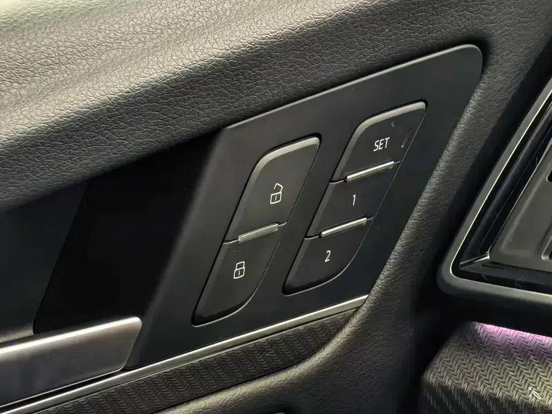 Audi Q5L Sportback 2021 40 TFSI Fashion Edition — миниатюра 11