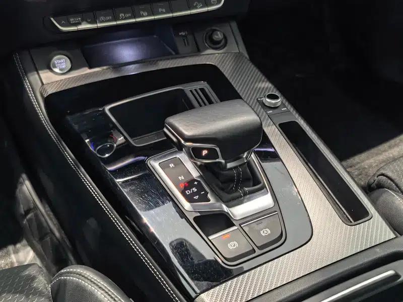 Audi Q5L Sportback 2021 40 TFSI Fashion Edition — миниатюра 16