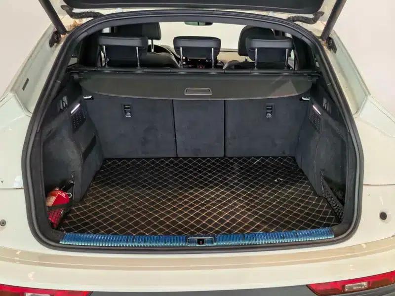 Audi Q5L Sportback 2021 40 TFSI Fashion Edition — миниатюра 20