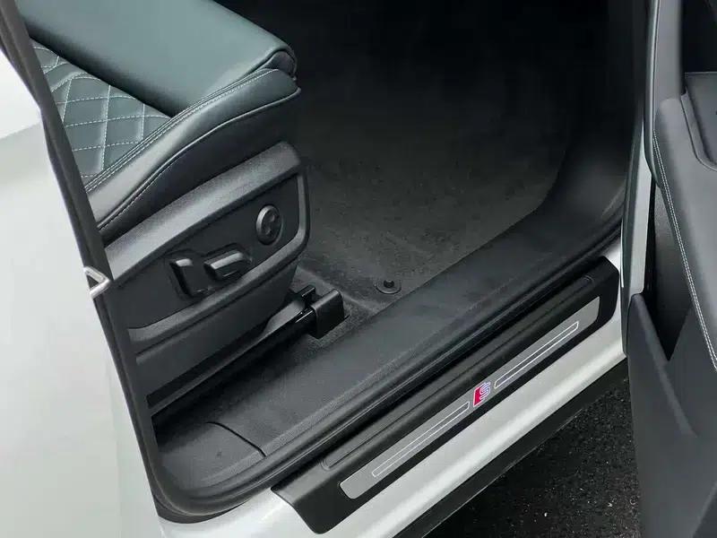 Audi Q5L Sportback 2021 45 TFSI Premium Edition — миниатюра 11