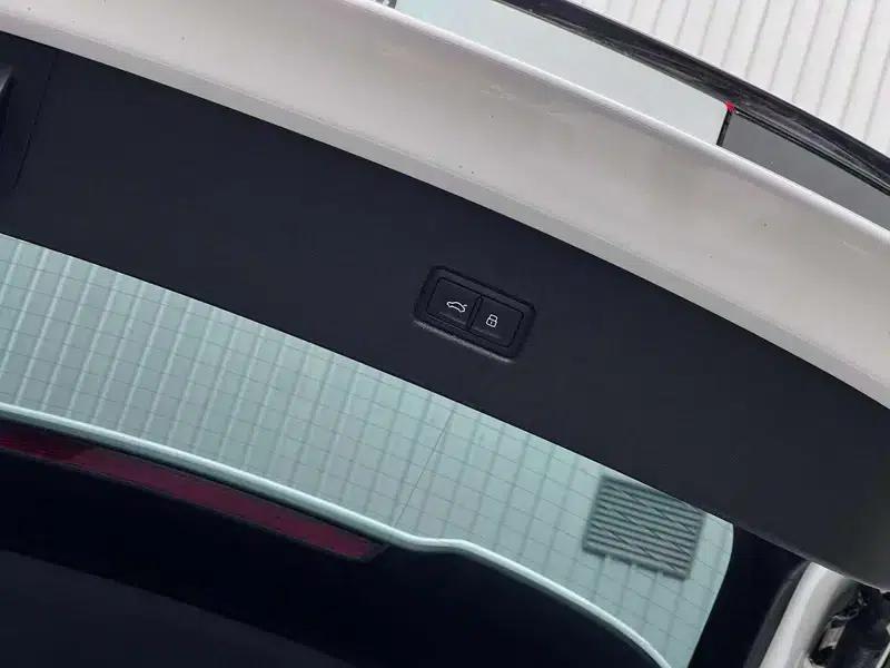Audi Q5L Sportback 2021 45 TFSI Premium Edition — миниатюра 13