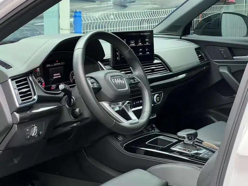 Audi Q5L Sportback 2021 45 TFSI Premium Edition — миниатюра 18