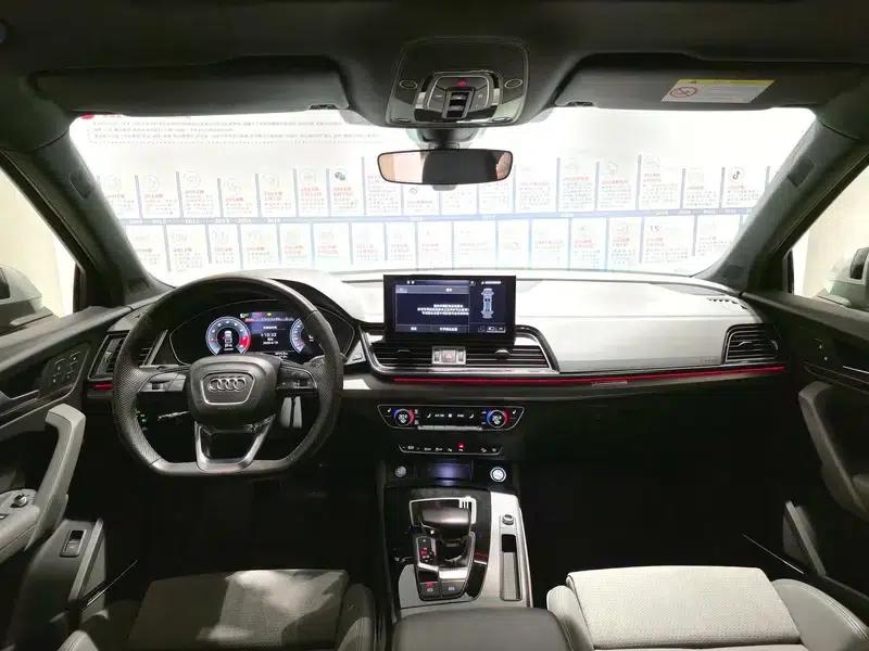 Audi Q5L Sportback 2021 45 TFSI Premium Edition — миниатюра 17